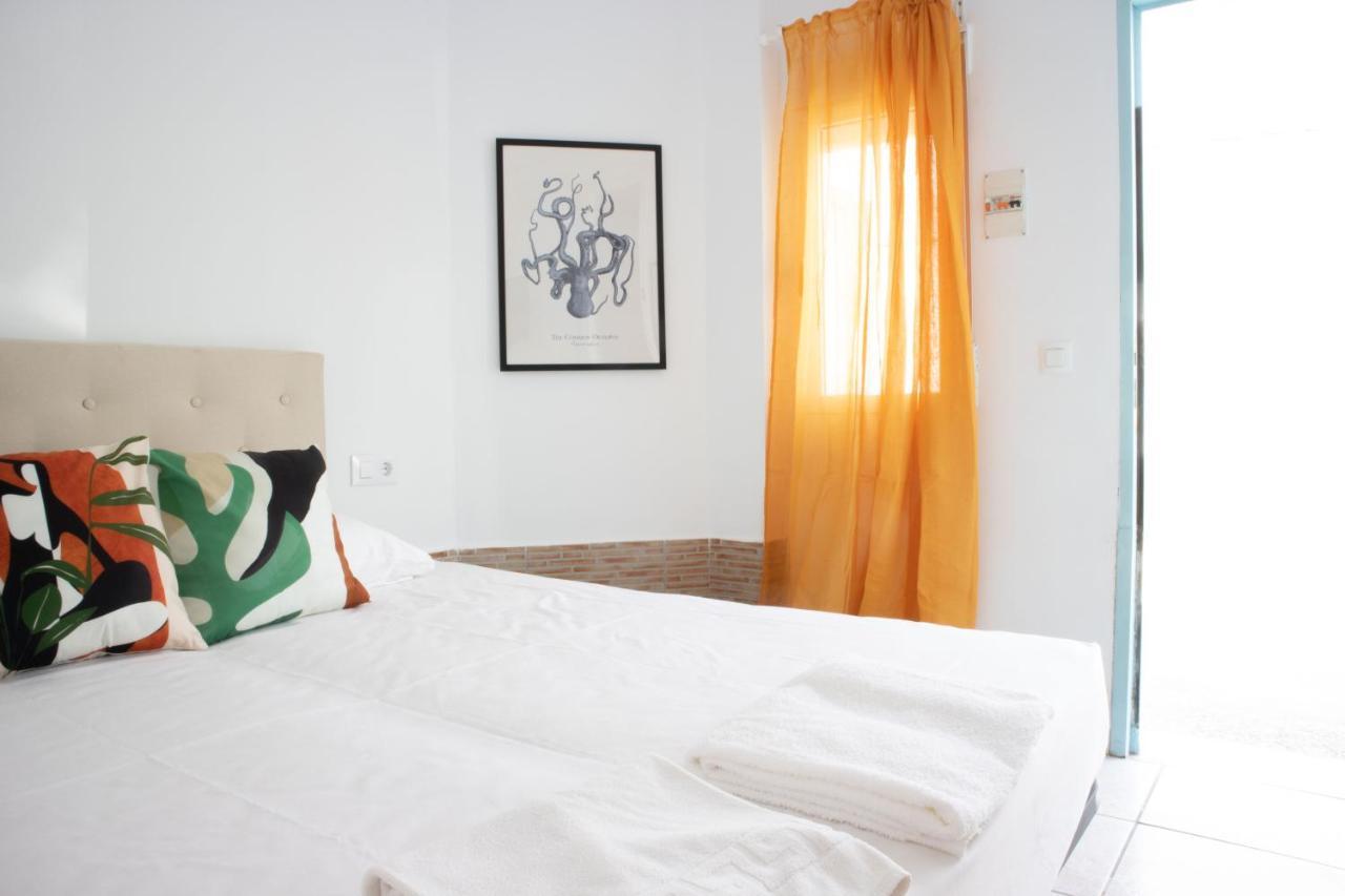 Salitre Rooms Conil De La Frontera Eksteriør billede